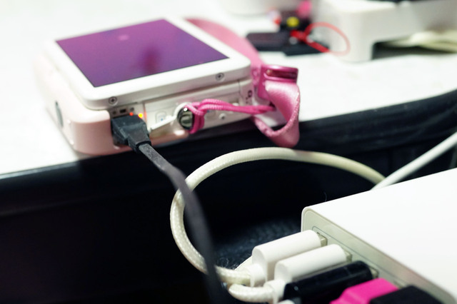 40W_5_Port_Wall_Charger_014.jpg