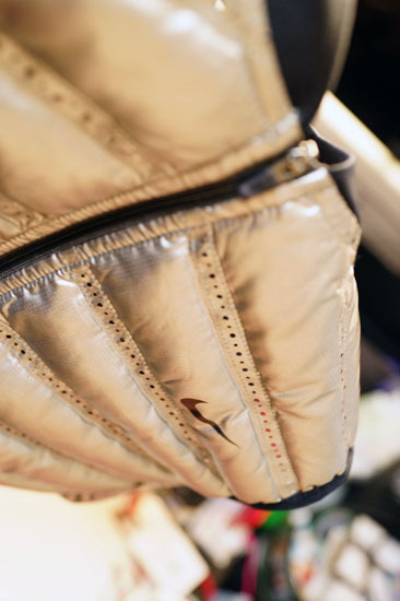 AEROLOFT_METALLIC_800_VEST_004.jpg