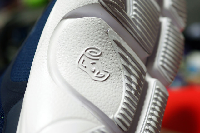 AIR_FOOTSCAPE_MID_UTILITY_TOKYO_014.jpg