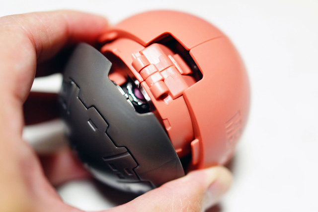 EXCEED_MODEL_ZAKU_HEAD_006.jpg