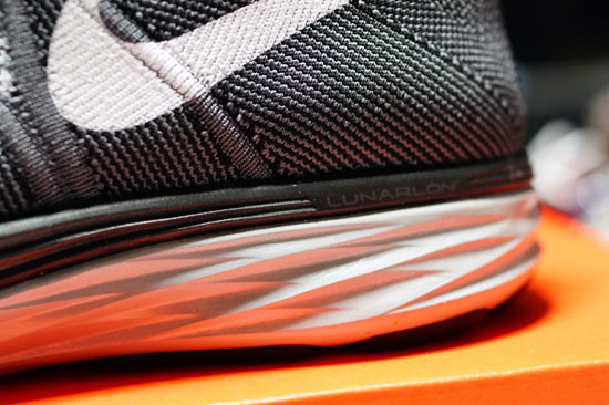 FLYKNIT_LUNAR2_004.jpg