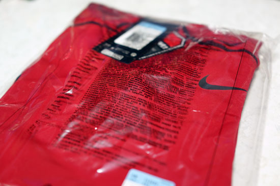 HYPERWARM_COMPRESSION_MAX_PULLOVER_003.jpg