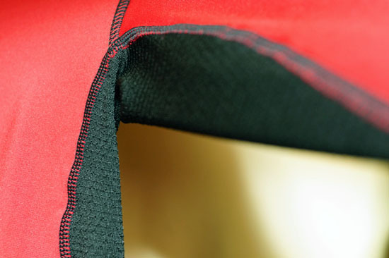 HYPERWARM_COMPRESSION_MAX_PULLOVER_008.jpg