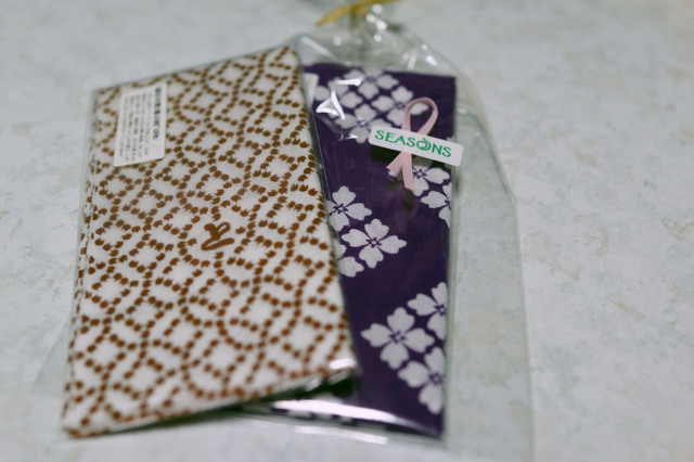 JHT_Handkerchief_002.jpg