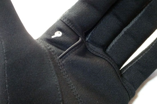 LIGHTWEIGHT_RUN_GLOVE_013.jpg