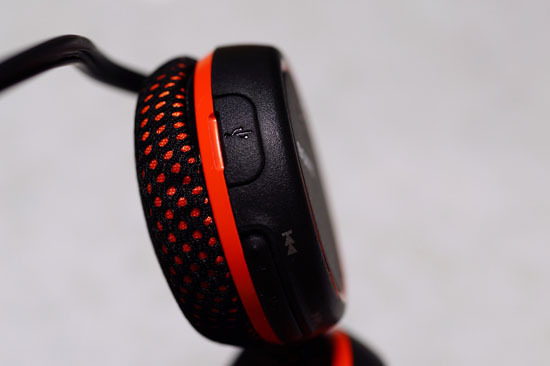 MDR_AS700BT_027.jpg