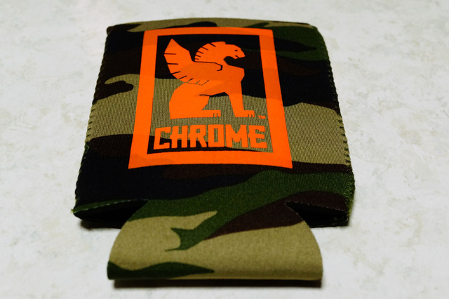 PHONE_POUCH_009.jpg
