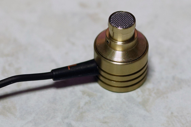 Piston_2_Earphone_026.jpg