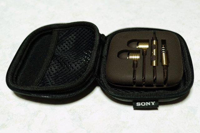 Piston_2_Earphone_031.jpg