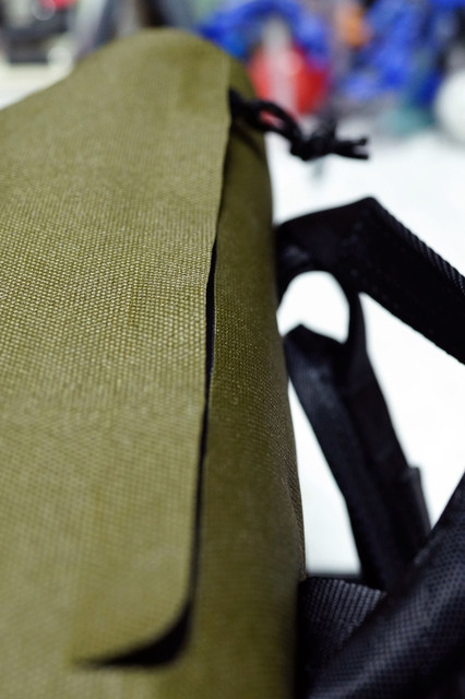 URBAN_EX_ROLLTOP18V2_013.jpg