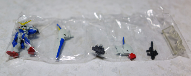 V2_BUSTER_GUNDAM_002.jpg