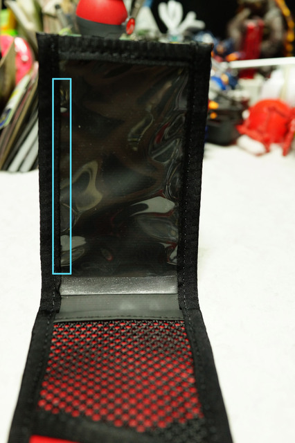 WELDED_SMARTPHONE_POUCH_009.jpg