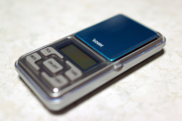 Digital_Pocket_Scale_007.jpg