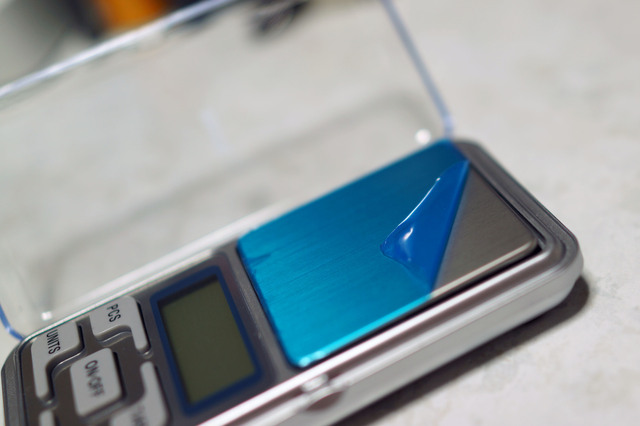 Digital_Pocket_Scale_009.jpg