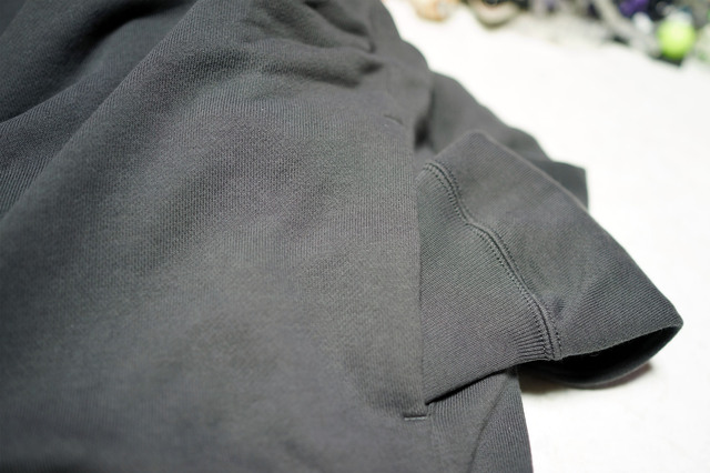 SWEAT_PULL_HOODIE_002.jpg