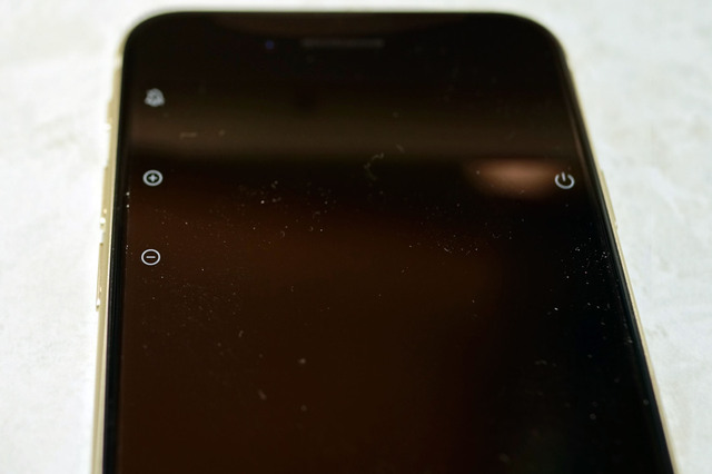 iPhone_SE3_004.jpg