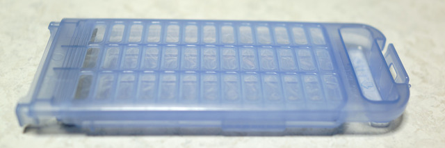 AXW22A_9MB0_003.jpg