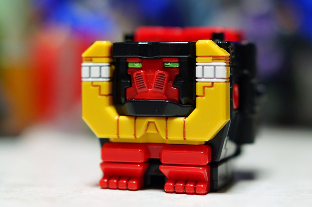 CUBE_GORILLA_001.jpg