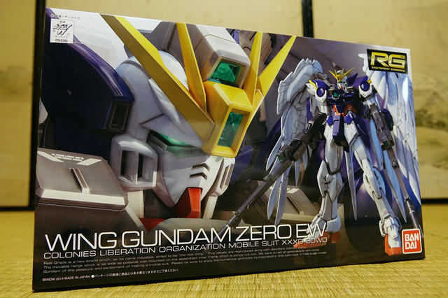 RG_WING_GUNDAM_ZERO_EW_002.jpg